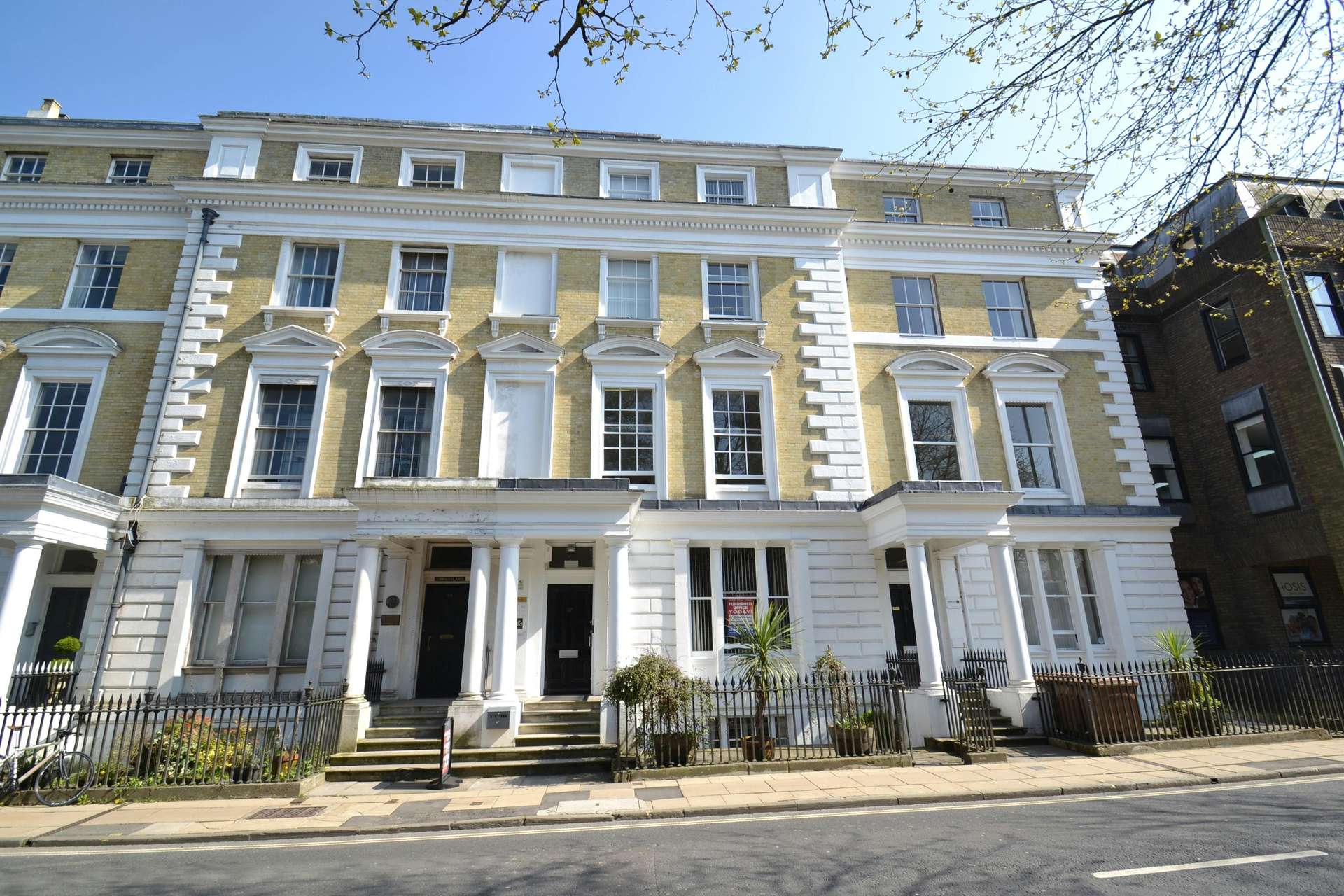 37/39 Southgate Street, Winchester, Hampshire, SO23 9EH