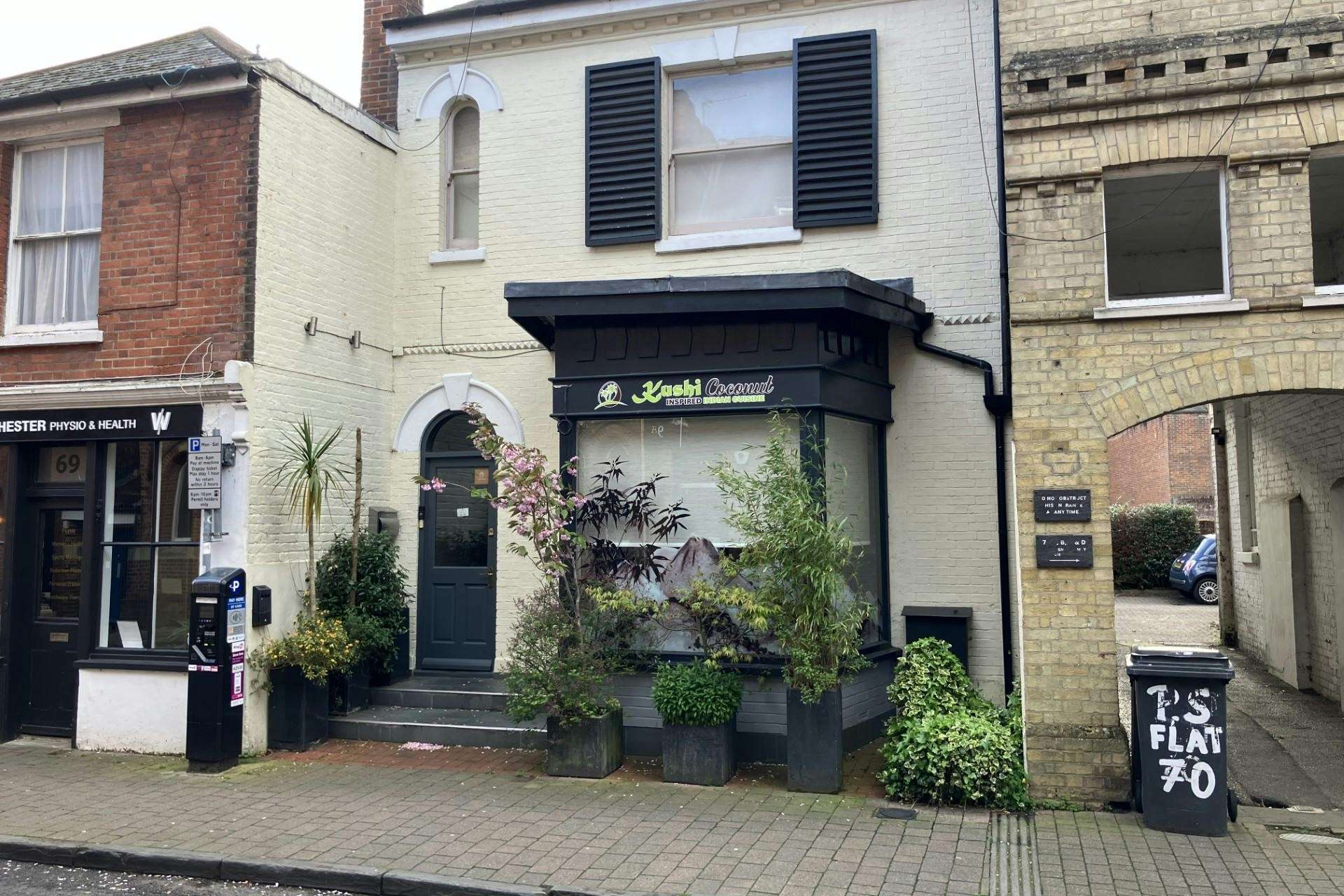 70 Parchment Street, Winchester, Hampshire, SO23 8AT