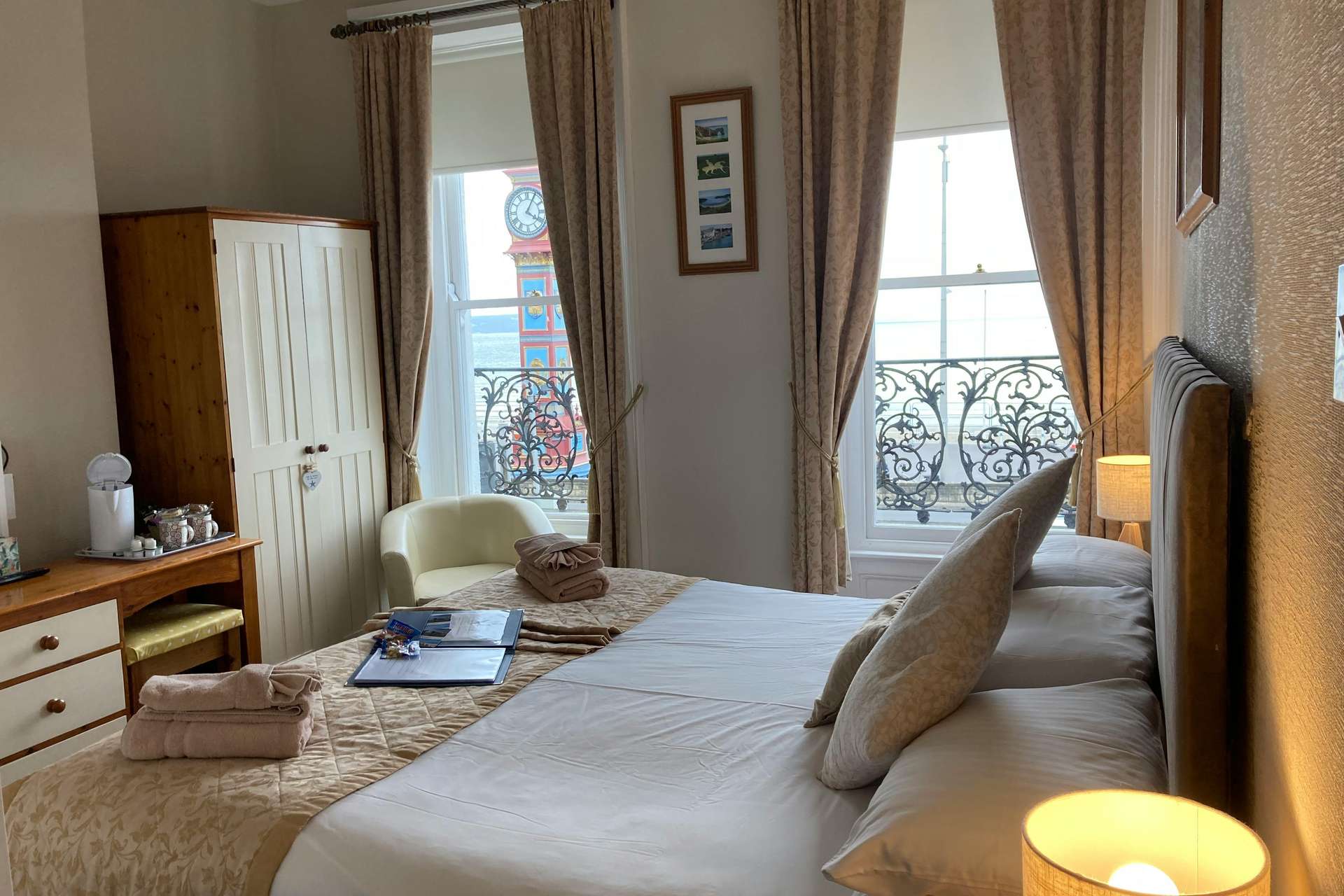 The Mayfair B&B, Weymouth, Dorset, DT4 7BE