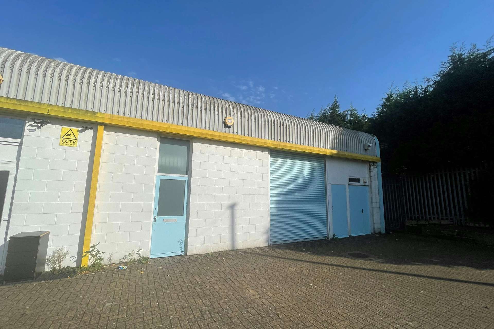 Unit 16 Longbridge Industrial Park, Southampton, Hampshire, SO14 3FL