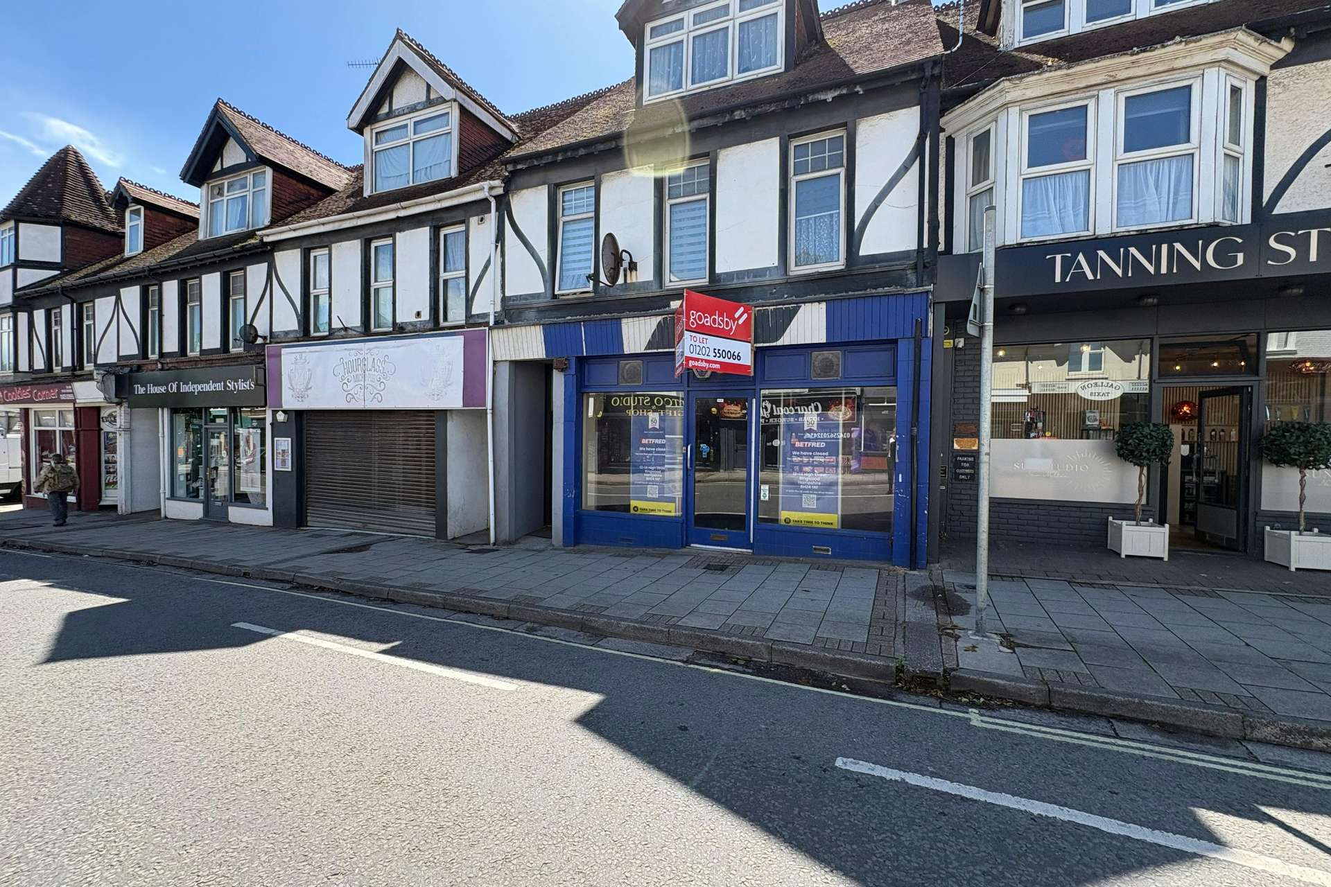 6 Station Road, New Milton, Hampshire, BH25 6JU