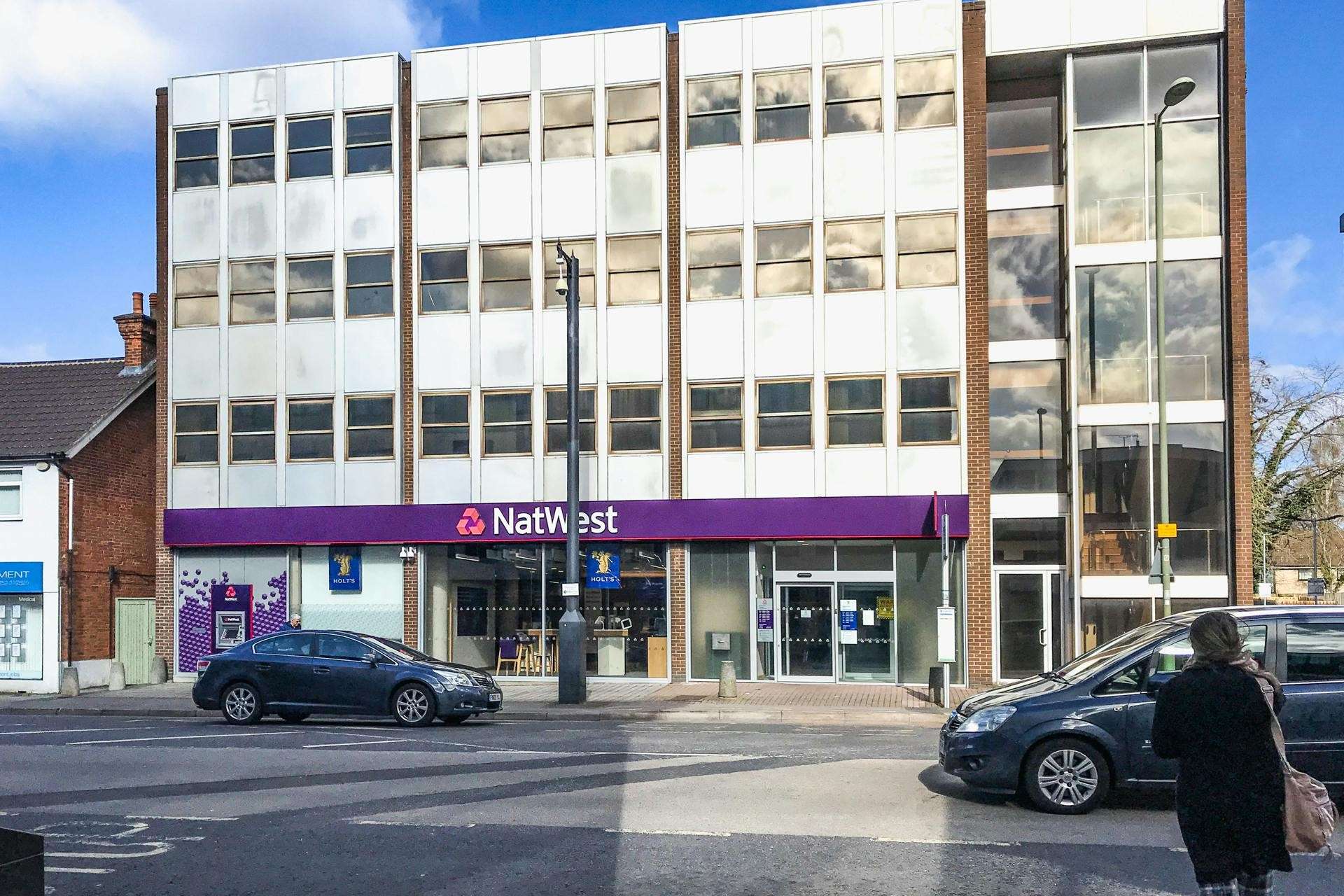 Ground Floor Lawrie House, Farnborough, Hampshire, GU14 7PA