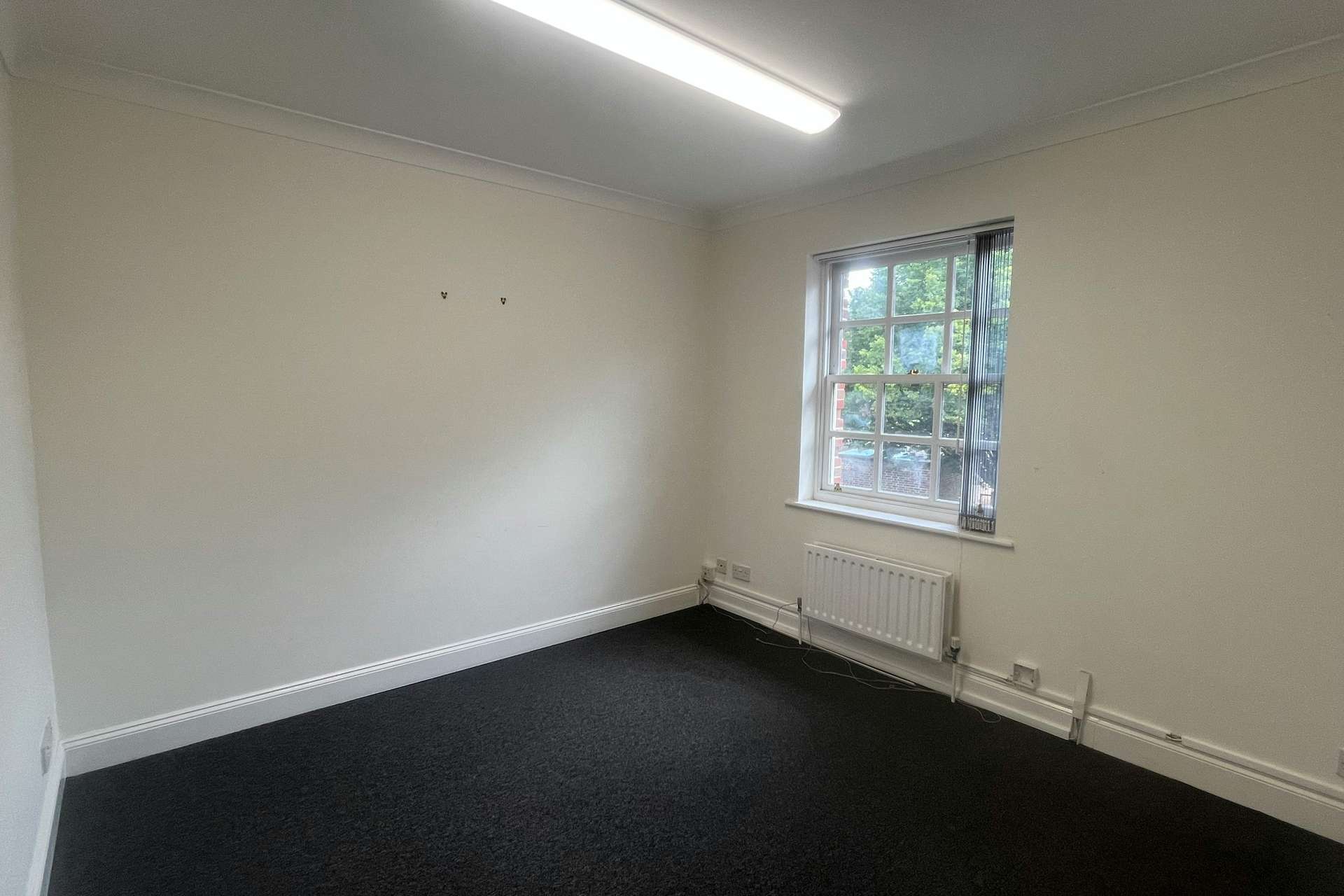 3 Eastwood Court, Romsey, Hampshire, SO51 8JJ