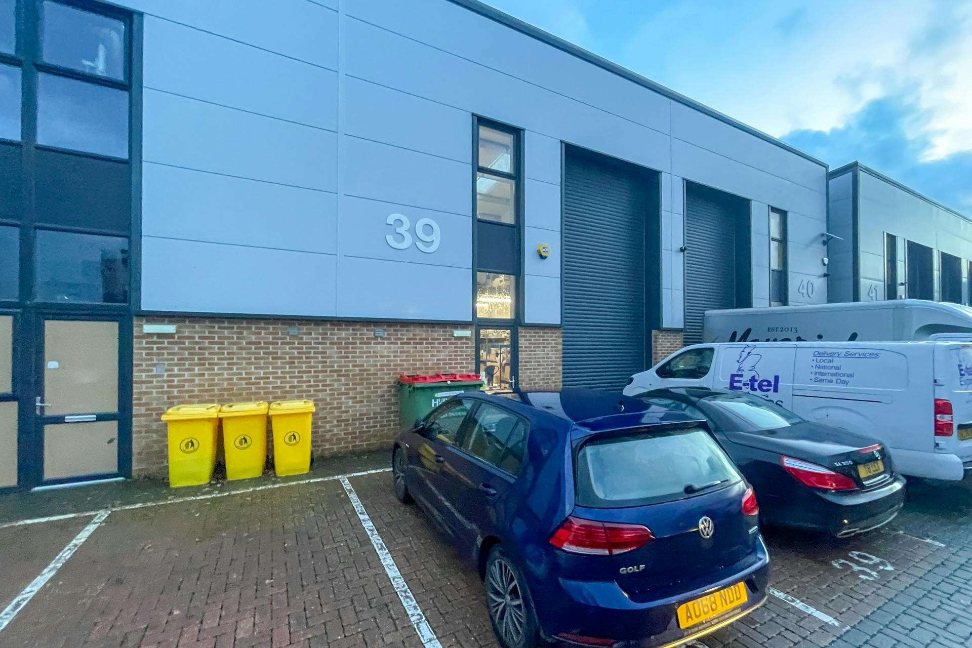 Unit 39 Axis 31, Woolsbridge Industrial Park, Wimborne, Dorset, BH21 6FE