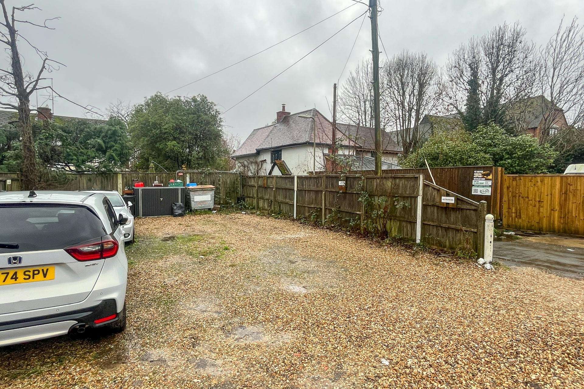39-41 High Street, Ringwood, Hampshire, BH24 1AD