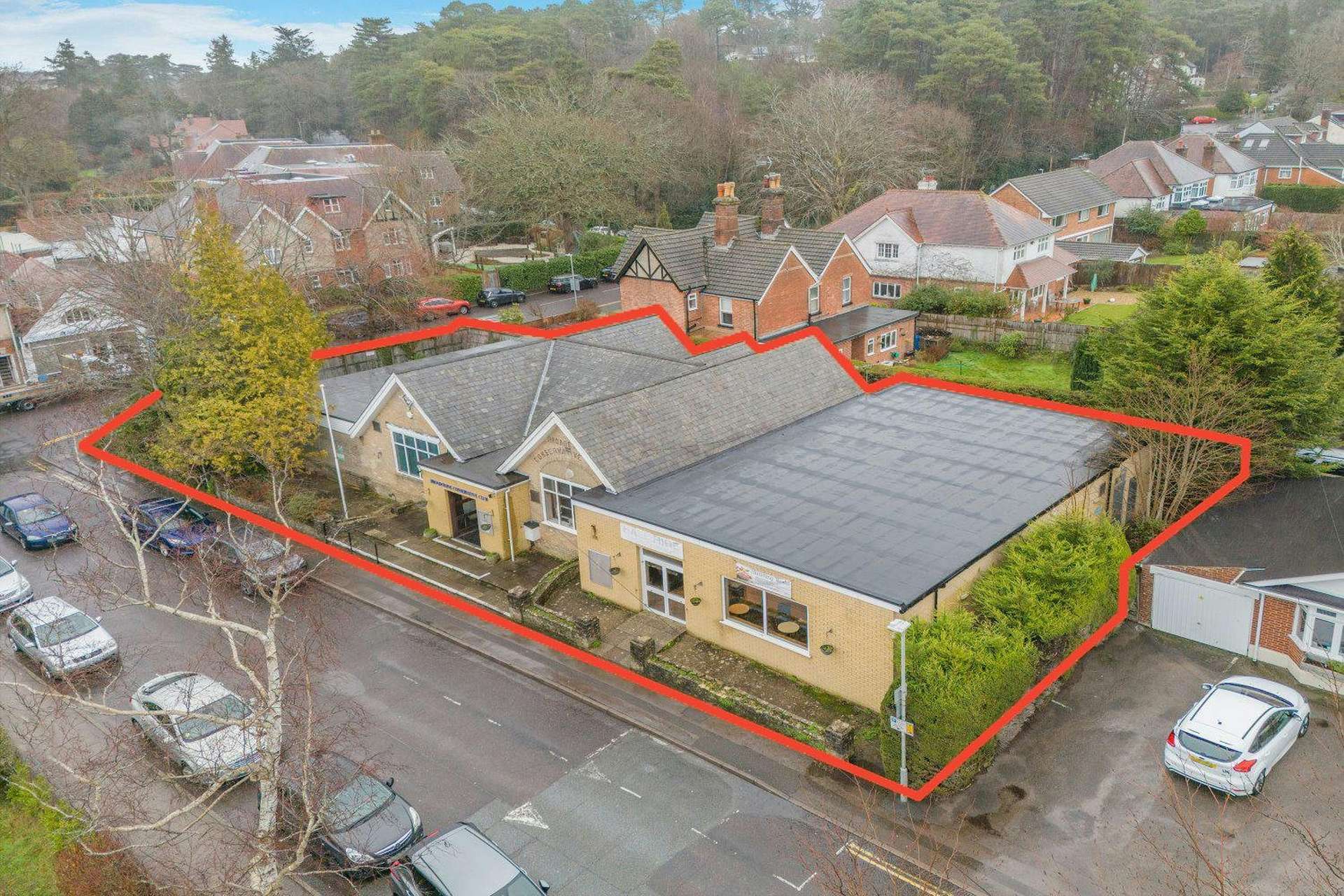 1 Tudor Road, Broadstone, Dorset, BH18 8AW