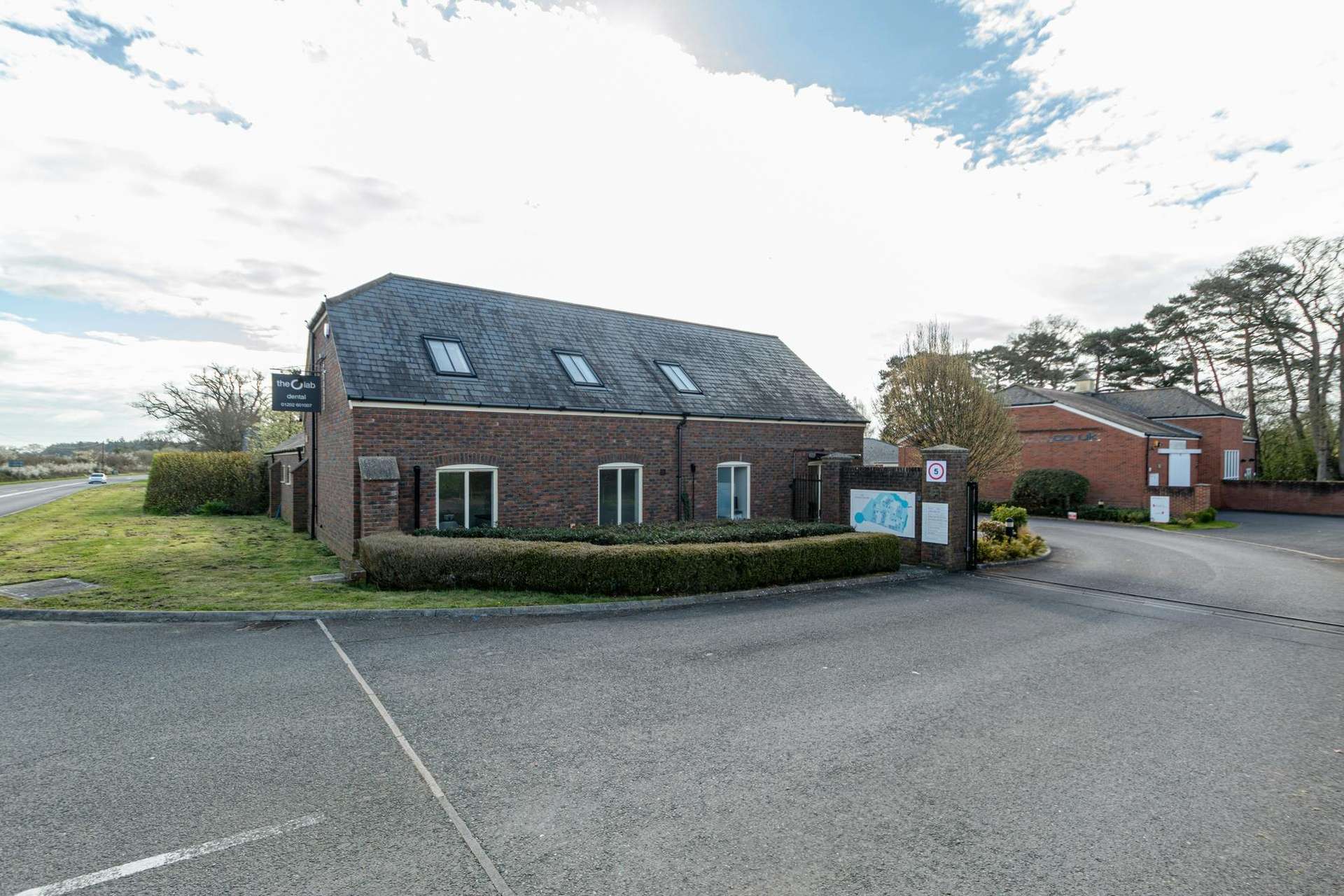 Unit 1, The Axium Centre, Poole, Dorset, BH16 6FE