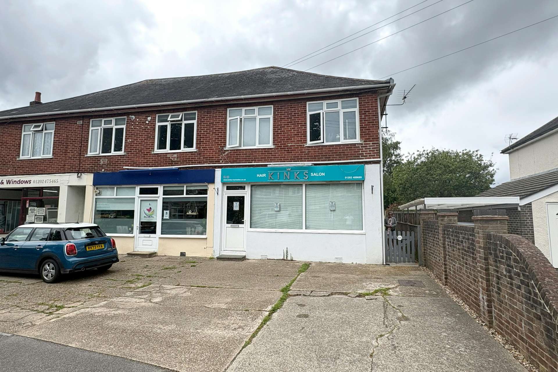 60 The Grove, Christchurch, Dorset, BH23 2HB