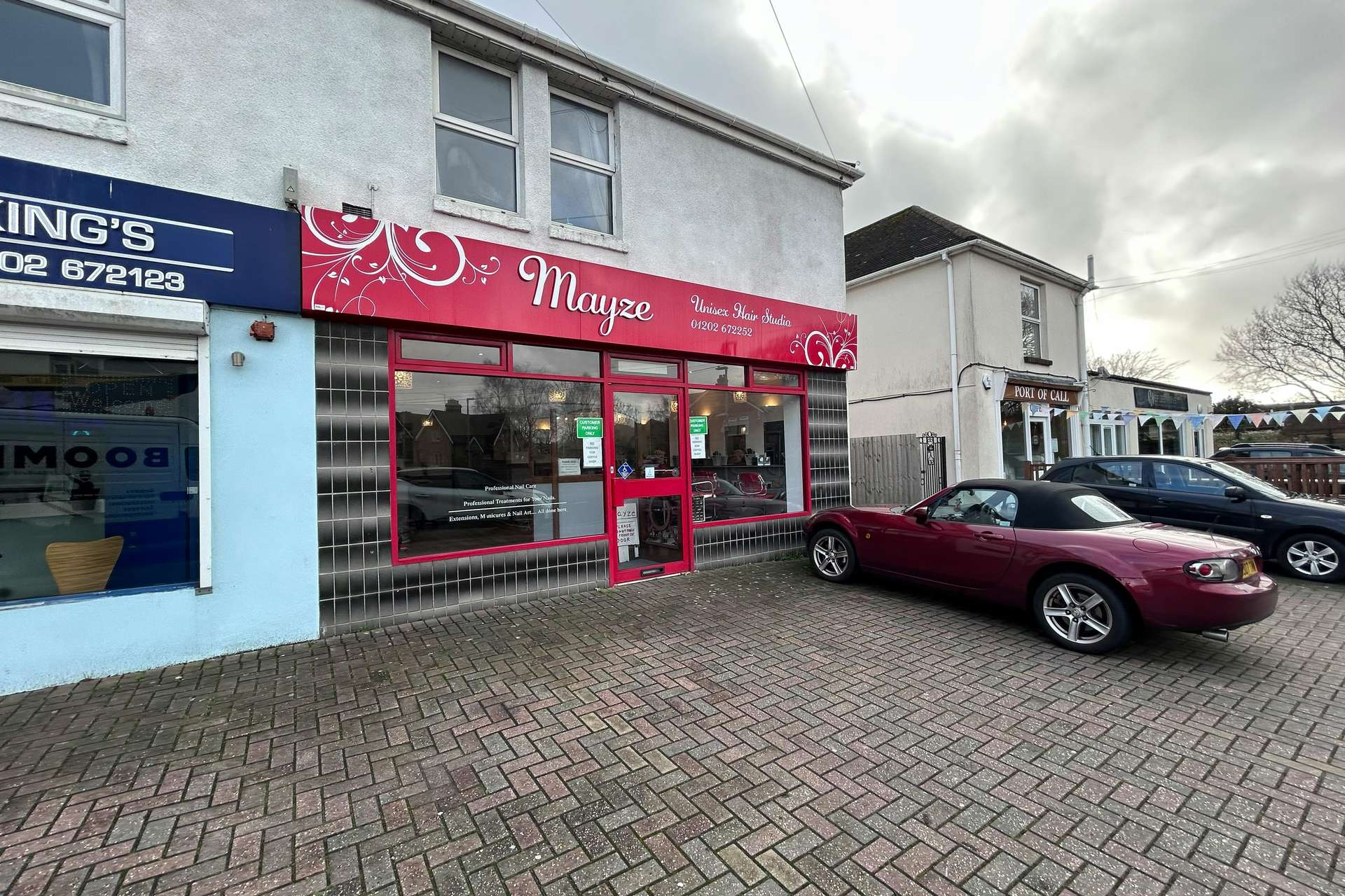 83 Coles Avenue, Poole, Dorset, BH15 4HJ