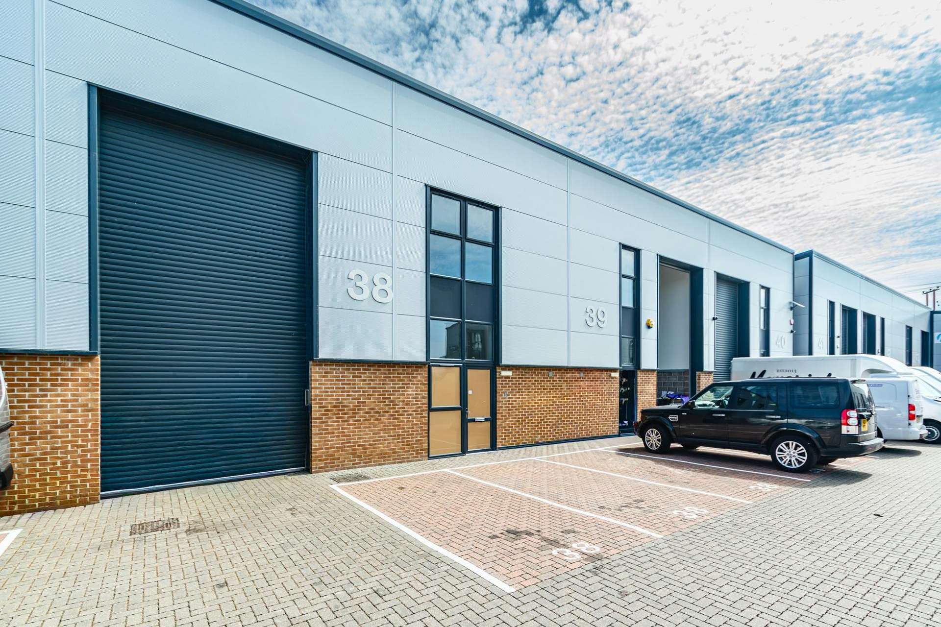 Unit 38, Axis 31, Oak Field Road, Wimborne, Dorset, BH22 8FB