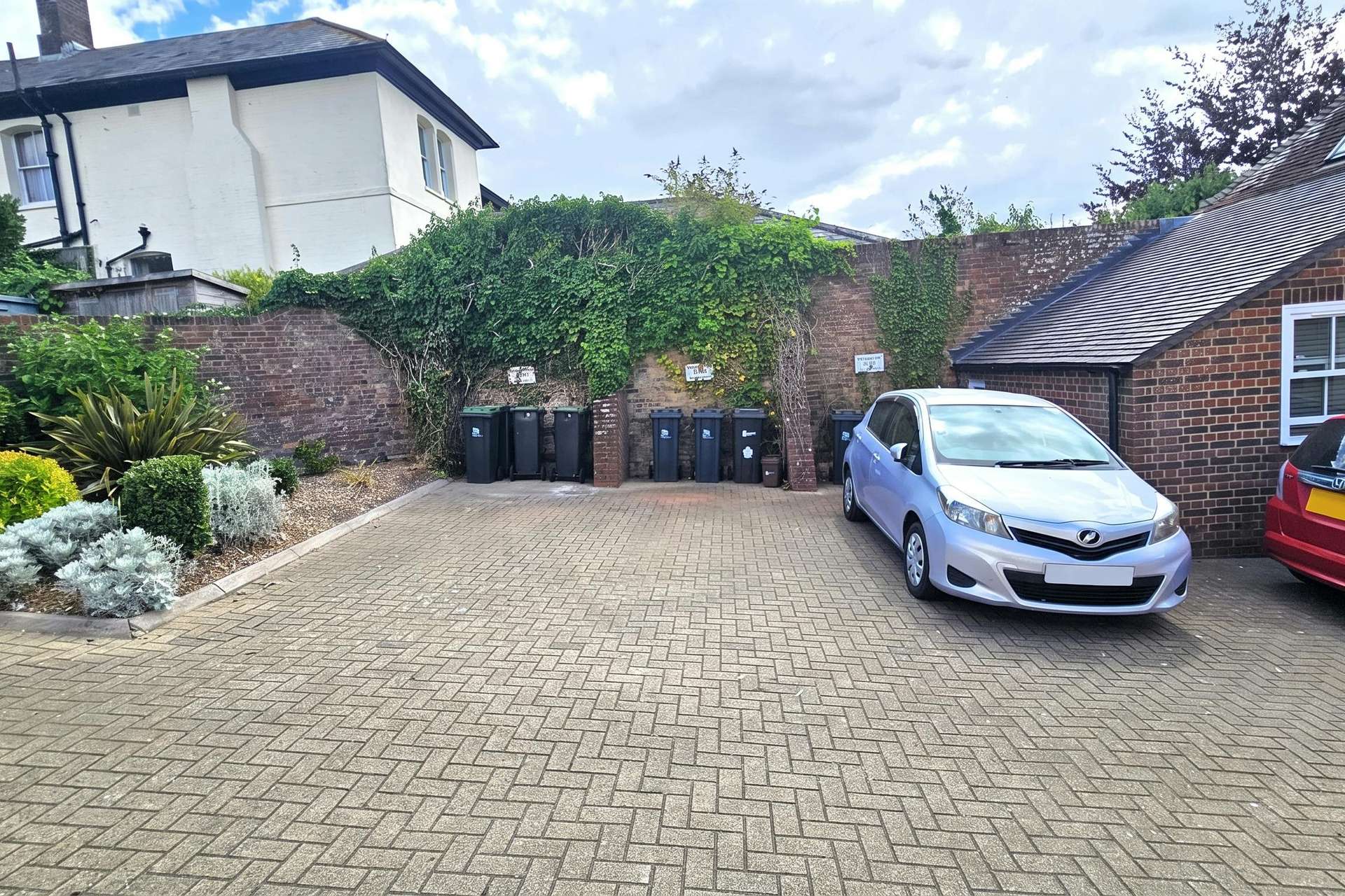 Cyril Wood Court, Bere Regis, Dorset, BH20 7HH