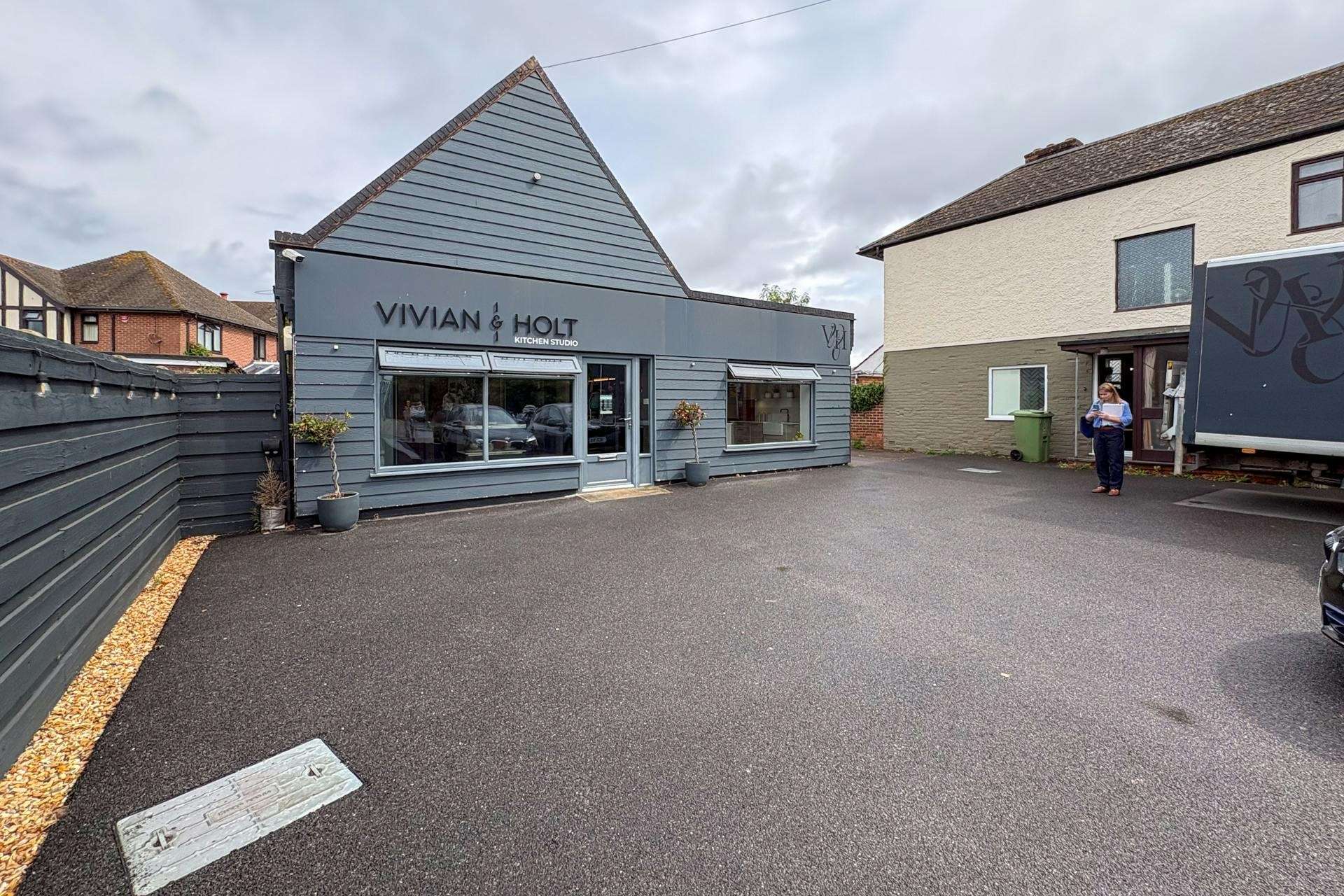 52A Lymington Road, New Milton, Hampshire, BH25 6PY