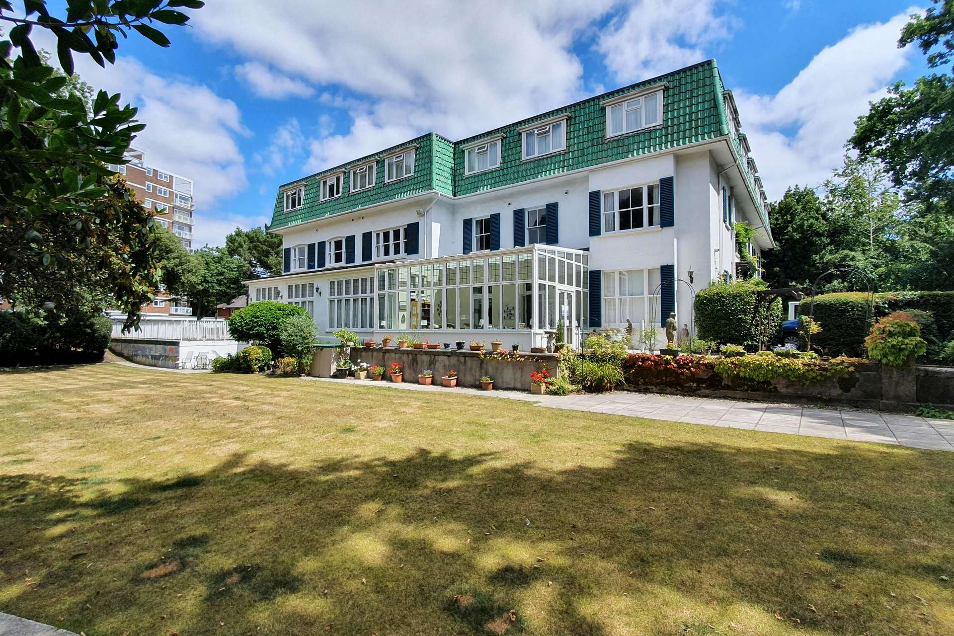 The Grove Hotel, Bournemouth, Dorset, BH1 3AU