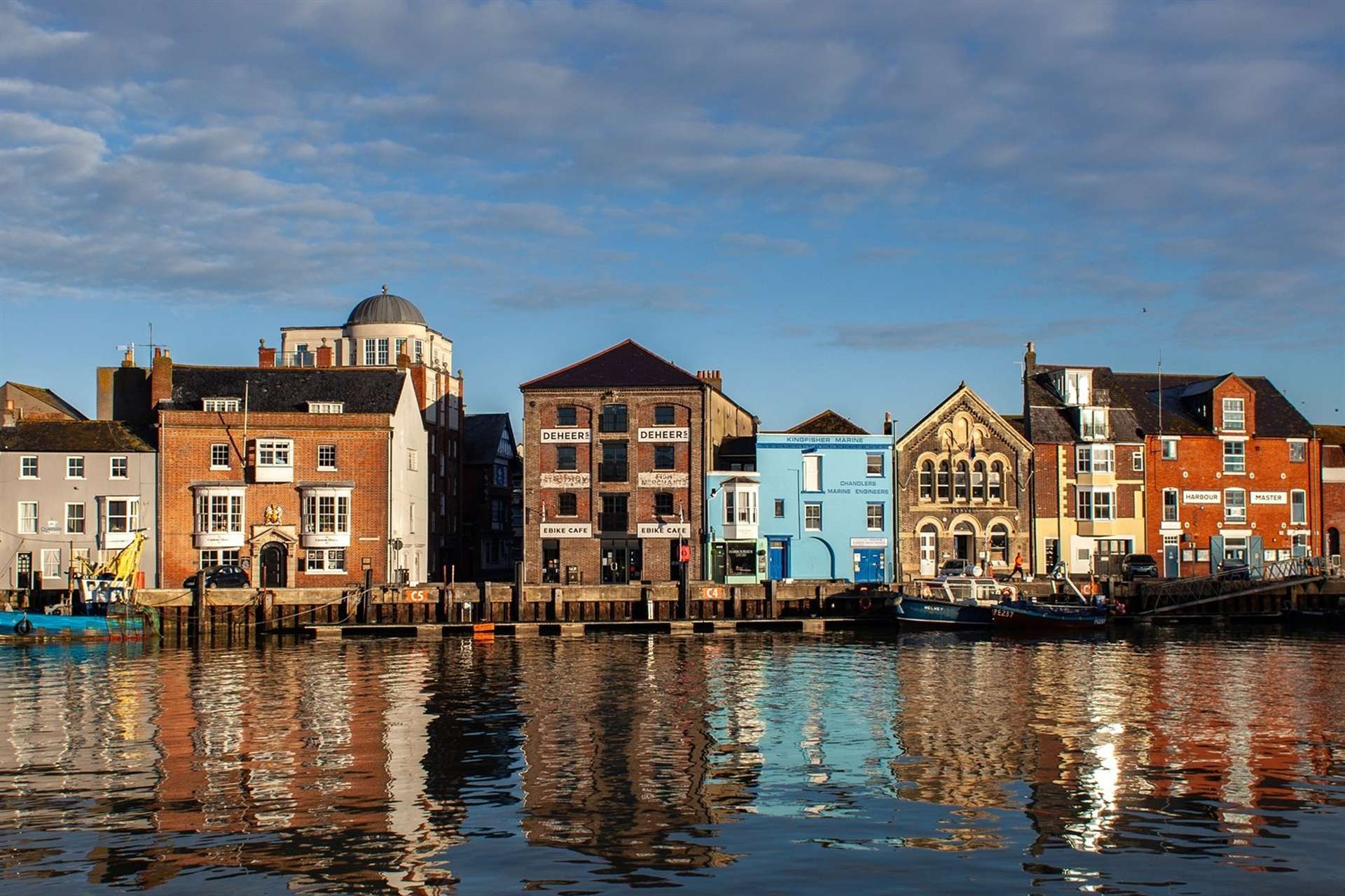 Custom House Quay