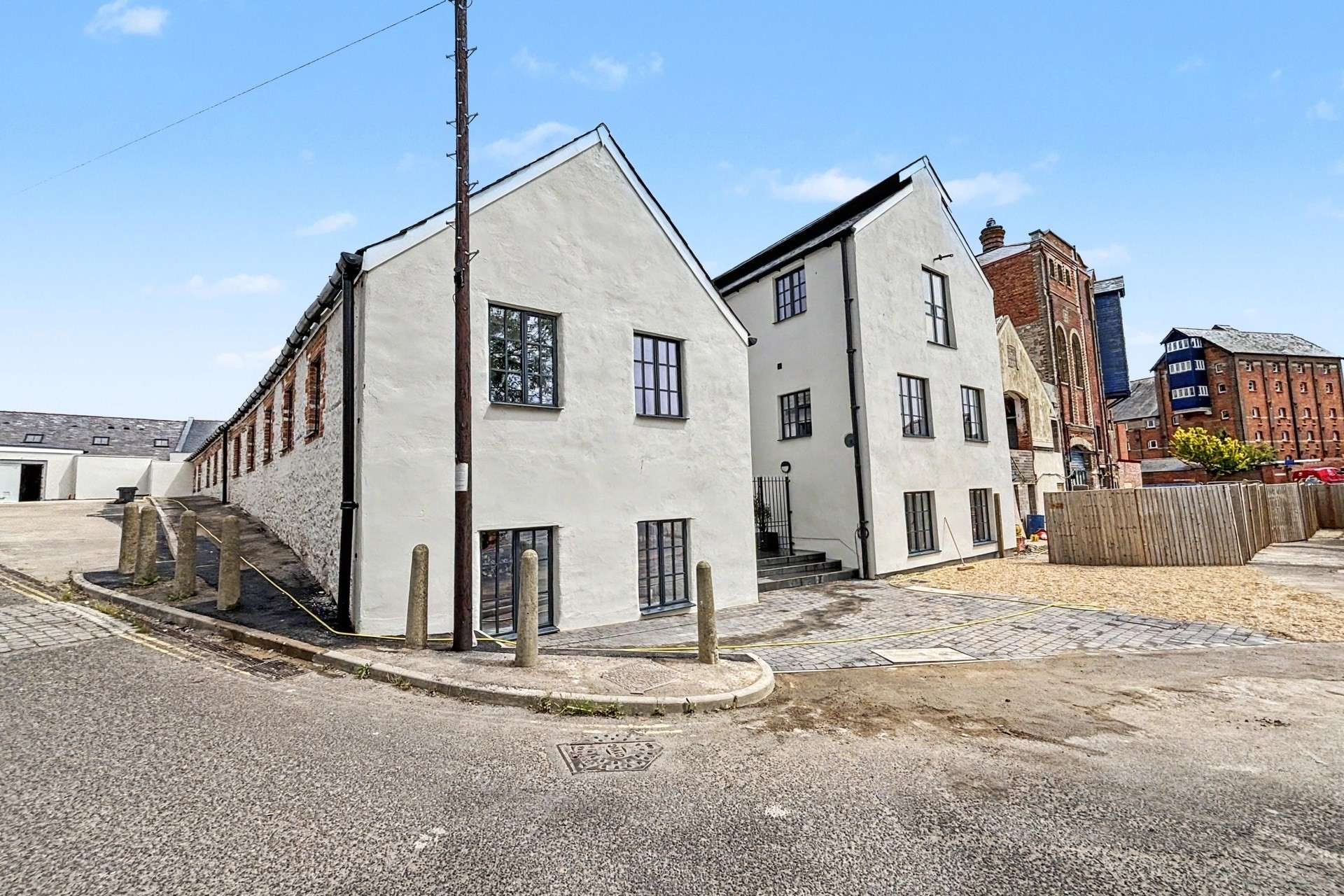 Brewers Quay, Hope Square