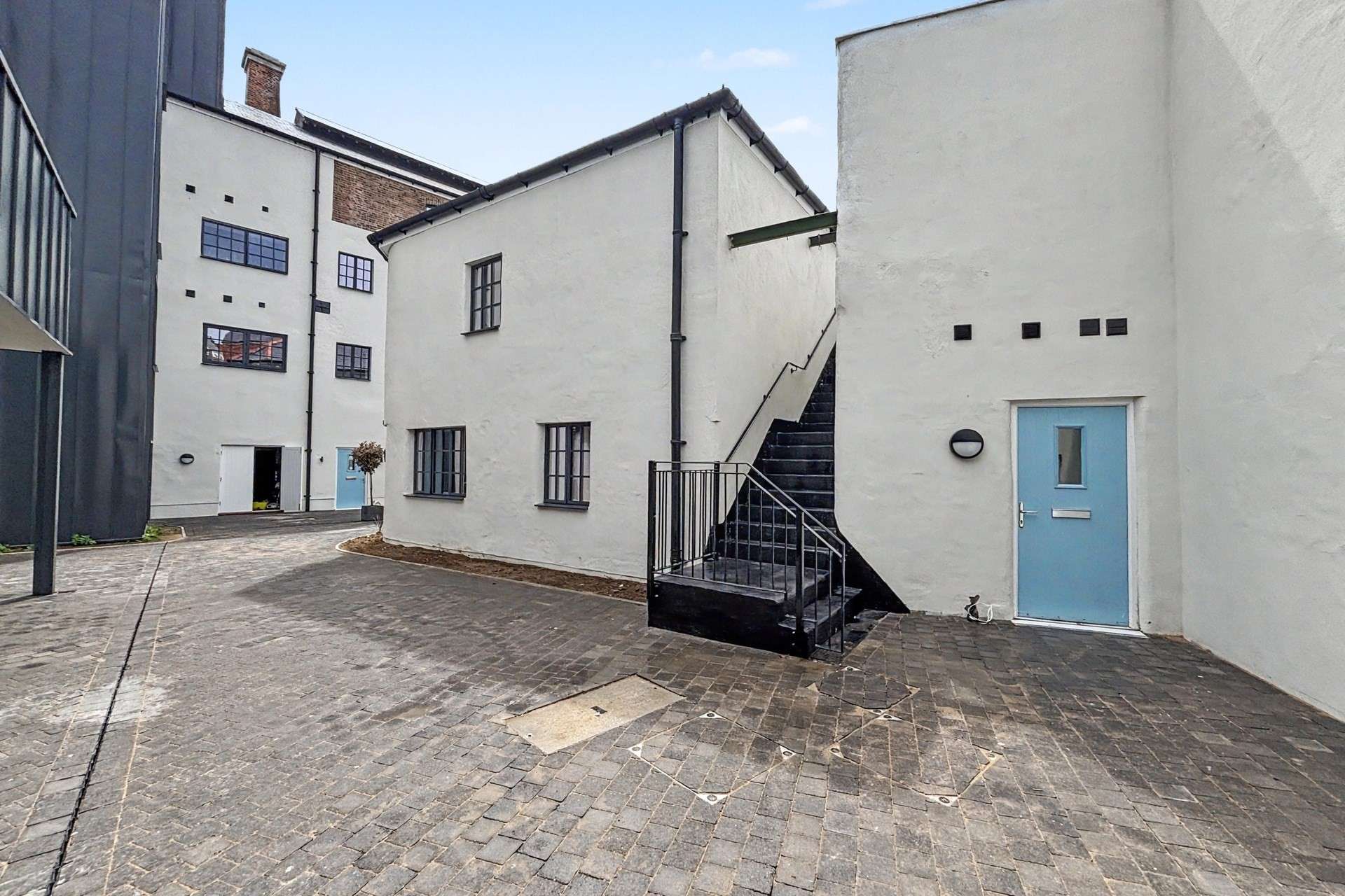Brewers Quay, Hope Square