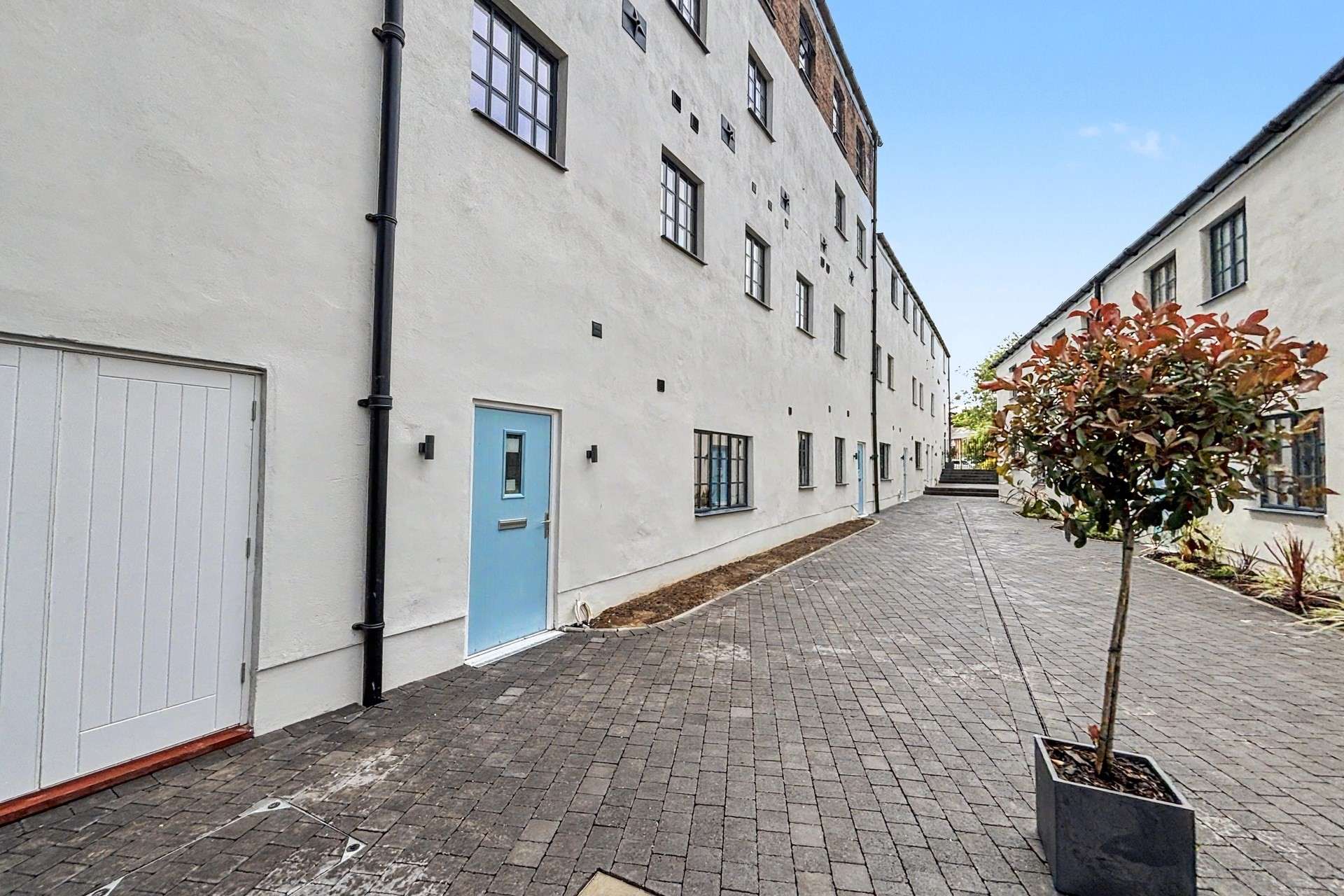 Brewers Quay, Hope Square