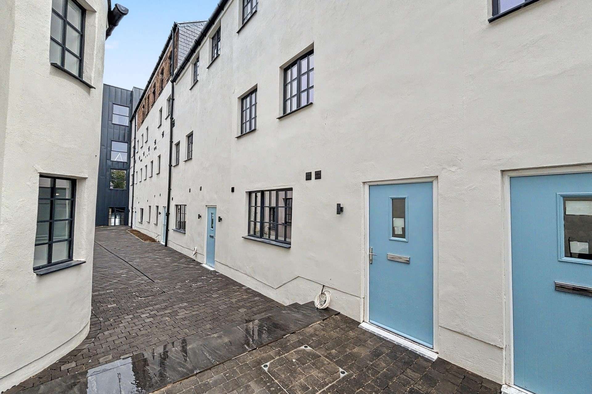 Brewers Quay, Hope Square