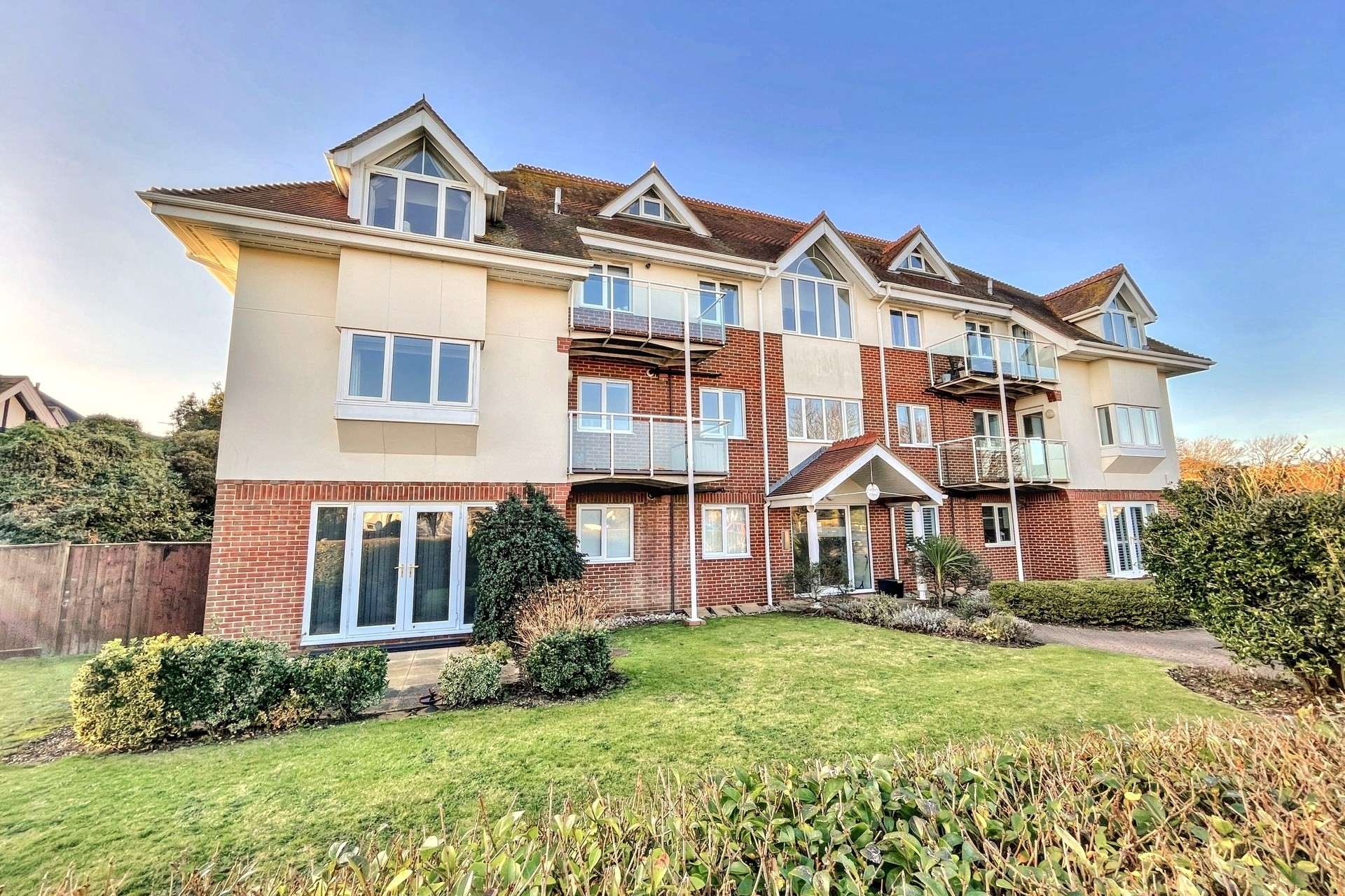Stourwood Avenue