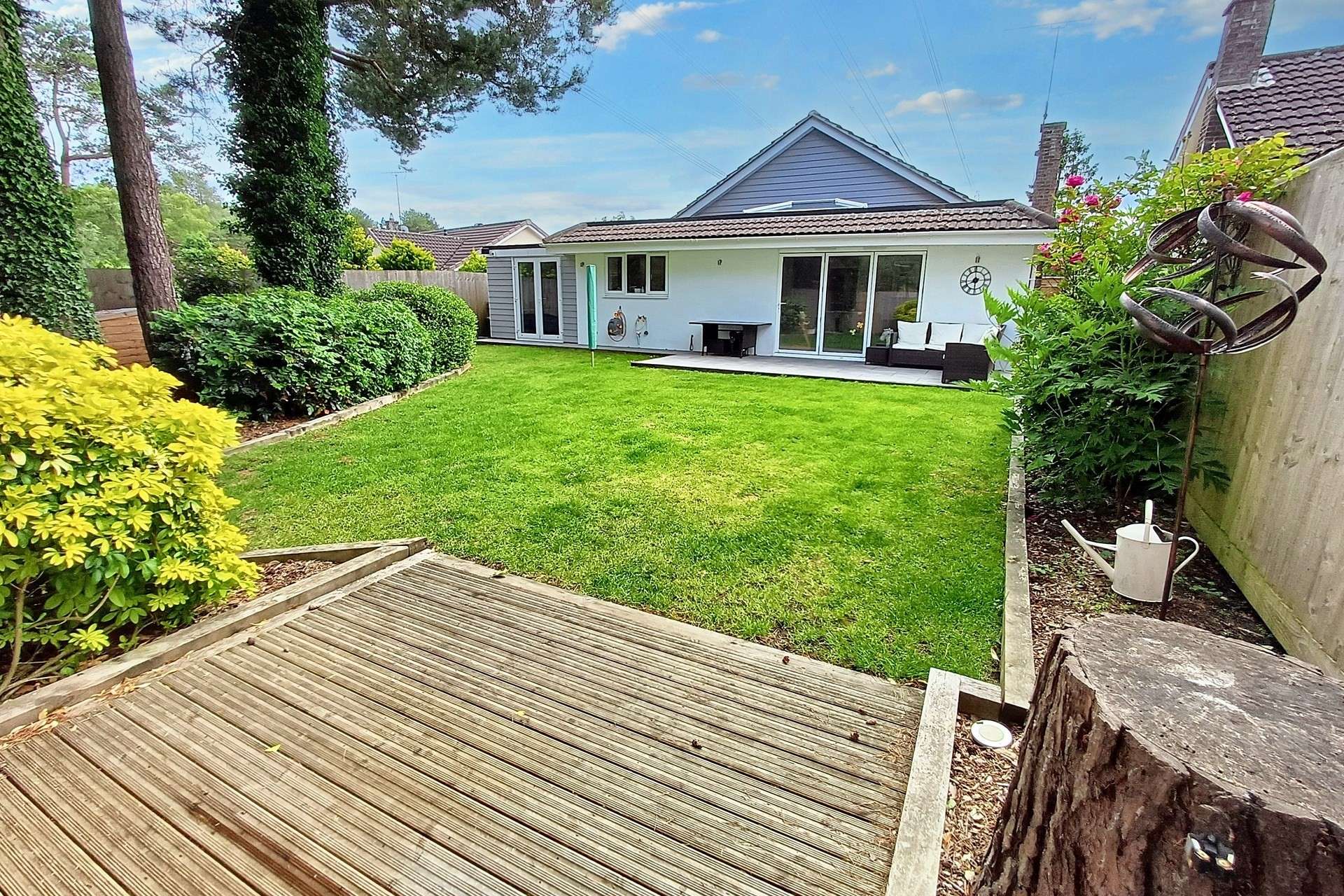 Hunters Close
