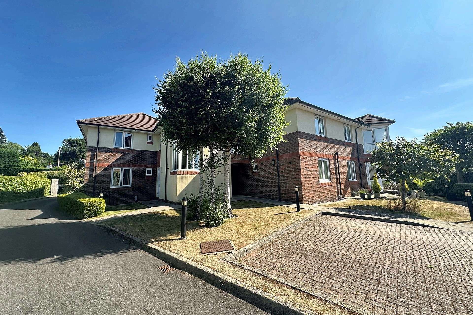Church Hill Court