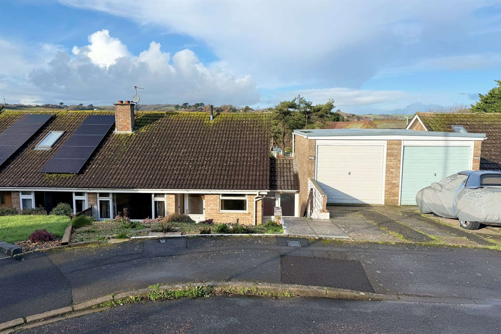 Maple Gardens, Bridport