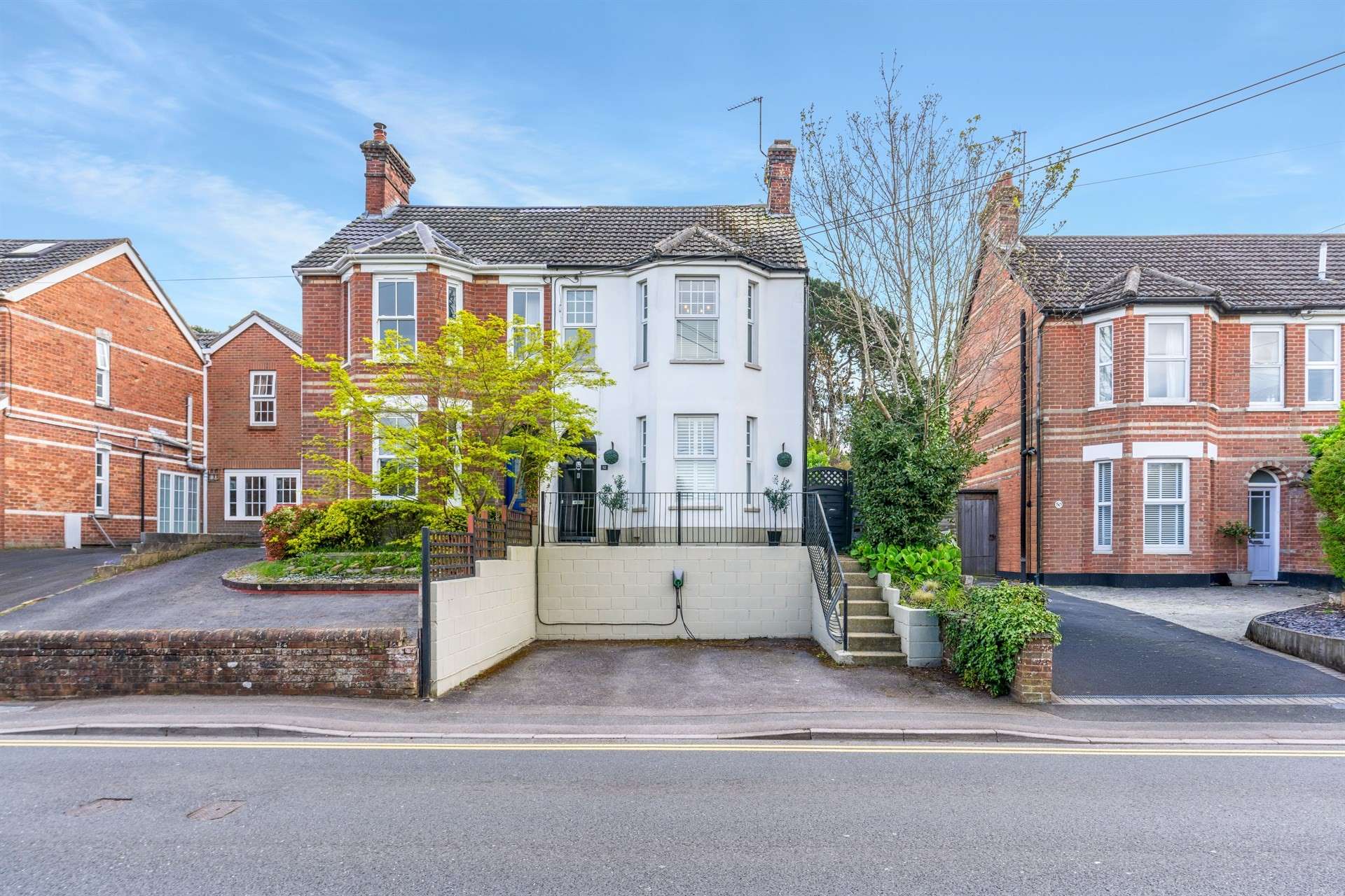 Dunyeats Road, Broadstone