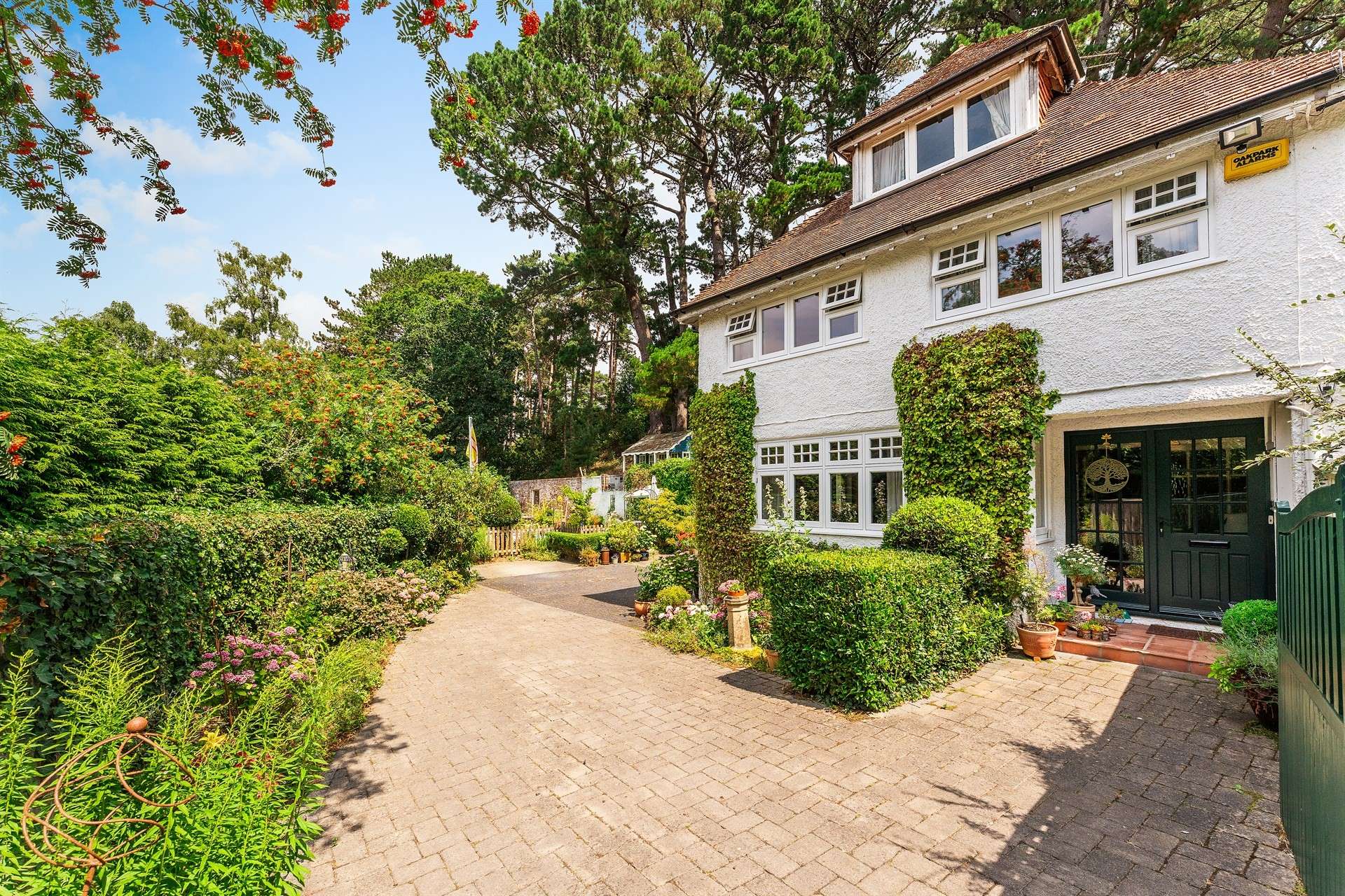 Upper Golf Links Road, Broadstone
