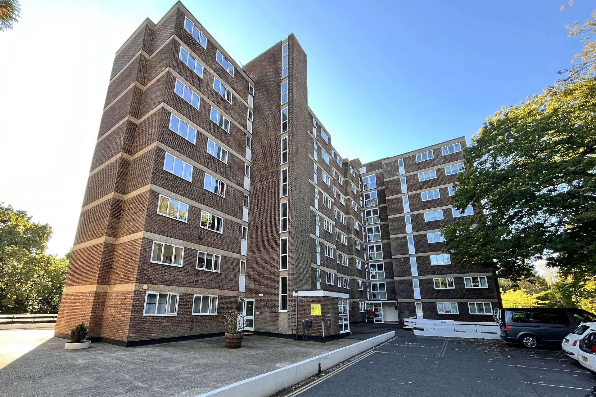 Branksome Wood Road