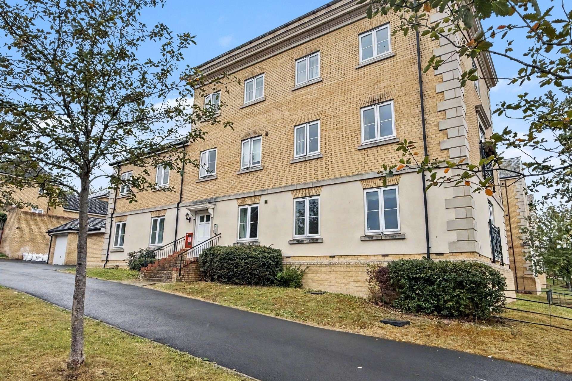 The Crescent, Salisbury