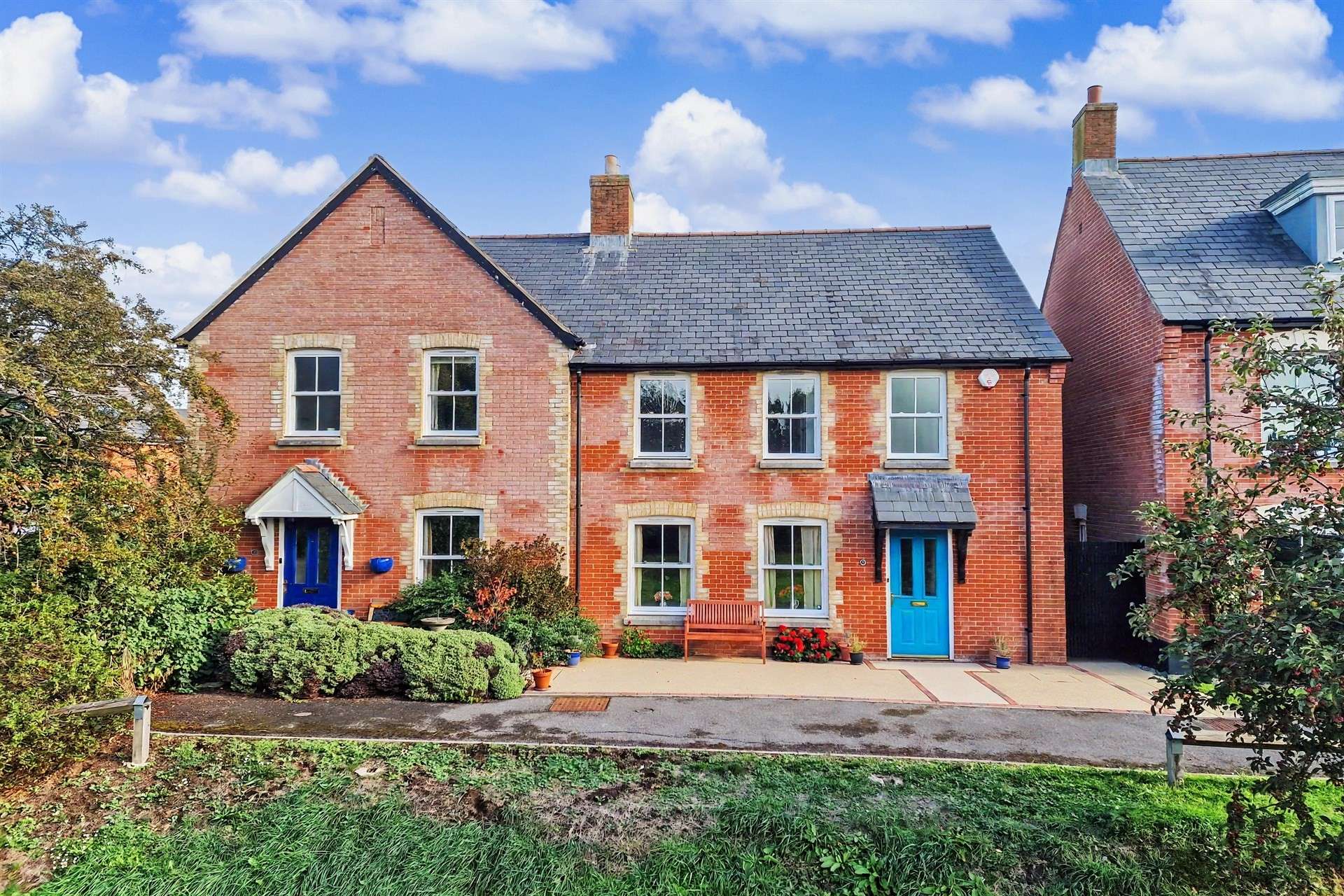 North Grove, Bridport