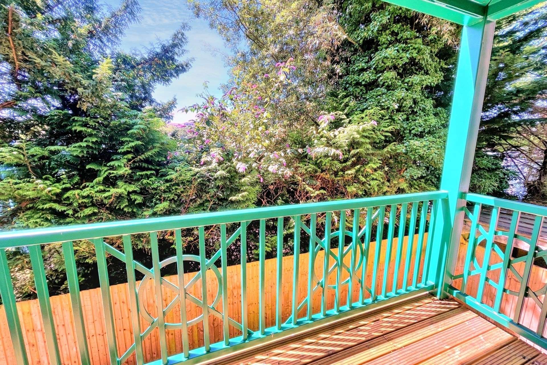 Bourneview Court